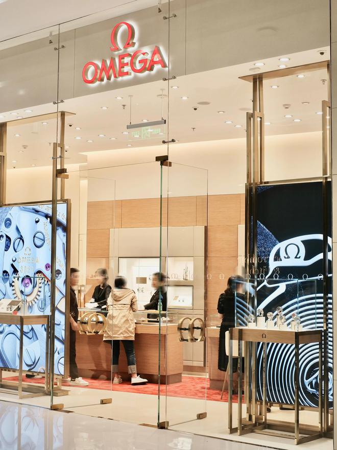 不是劳力士买不起而是这4个中产品牌更高级凯发k8国际娱乐首选撞表n次后我发现：(图20)